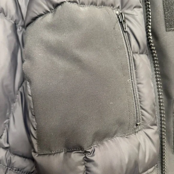 Canada Goose Black Arctic Program Jacket - Picture 13 of 16